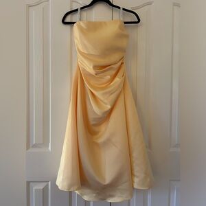 Alfred Angelo - Butter Yellow - Strapless Gown - Size Small